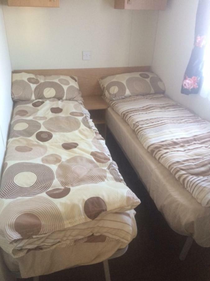 M68 3 Bedroom, 6 Berth Caravan Sand Le Mere Tunstall  外观 照片